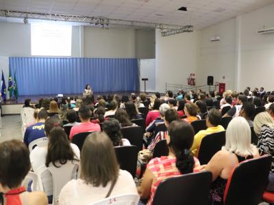 Palestra sobre serviço público