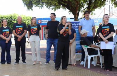 Prefeitura leva serviços e orientações a pessoas em situação de rua