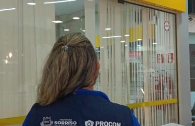 Procon autua agência dos Correios por demora no atendimento