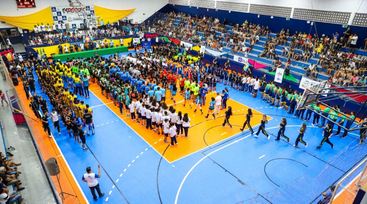 Vôlei e basquete movimentam etapa Centro-Oeste dos Joguinhos Abertos em  Campos Novos