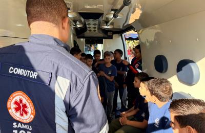 Alunos do Cmeb Sorriso recebem “Primeiros passos para salvar vidas”