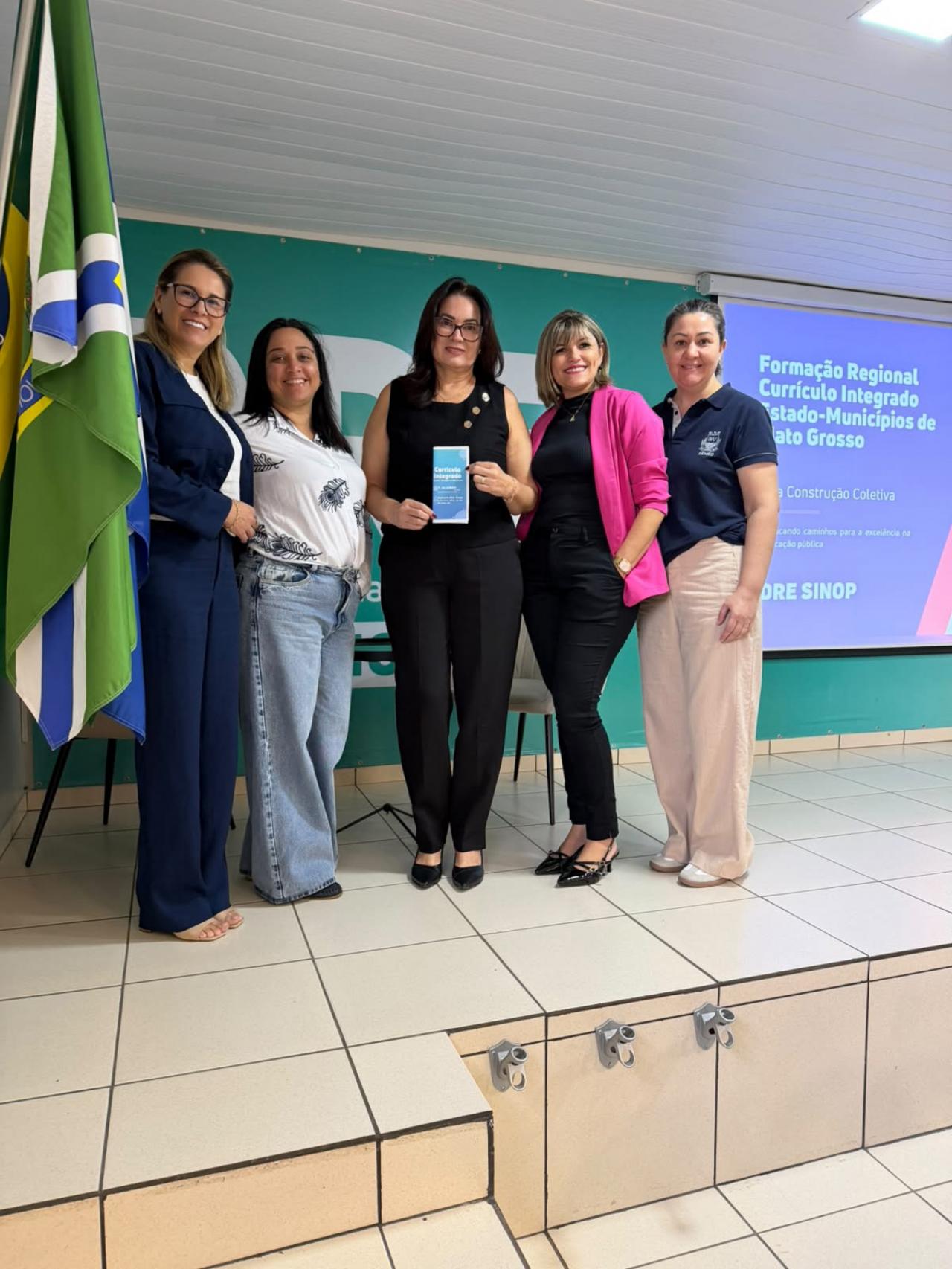 Educação de Sorriso participa da construção do Currículo Integrado de Mato Grosso