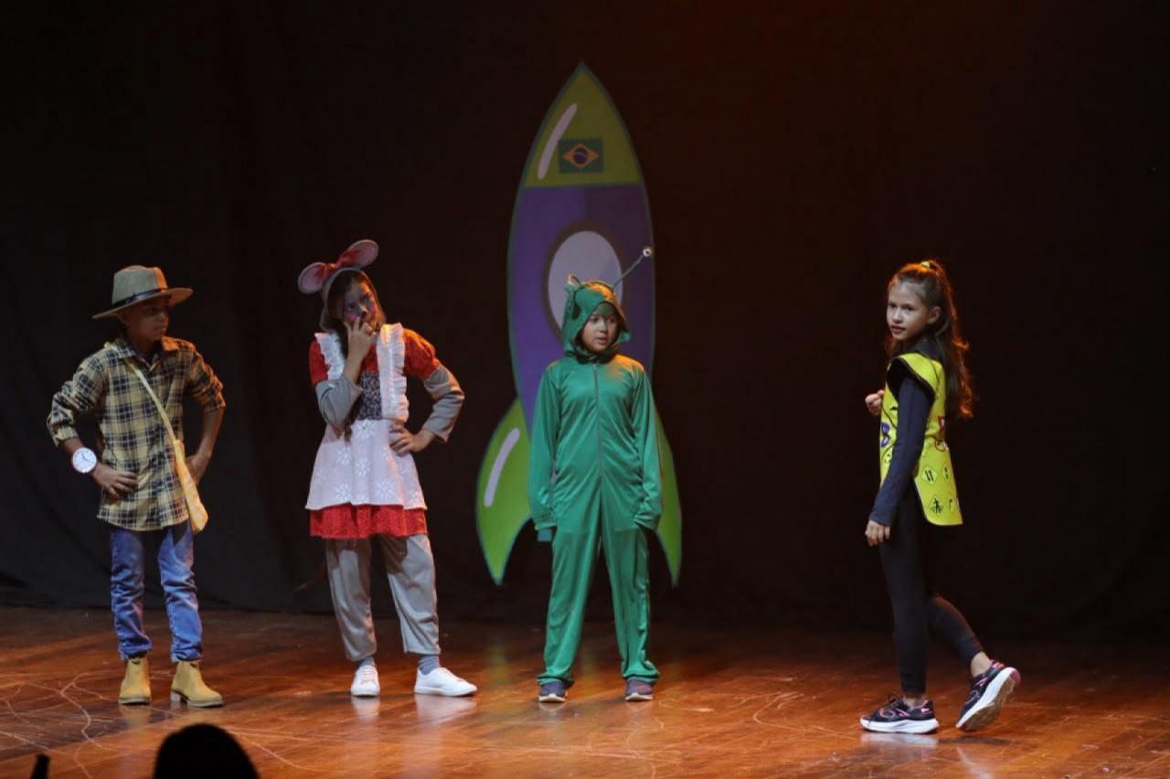 Cultura abre inscrições para novas oficinas de teatro e bateria no Polo Mário Raiter