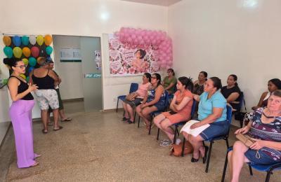 Equipe E-Multi leva informações à pacientes da UBS Jonas Pinheiro