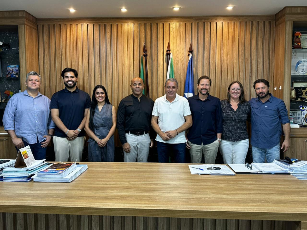 Prefeitura e Grupo FASIPE discutem fortalecimento da educação superior em Sorriso
