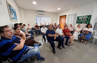 Saúde intensifica formações para profissionais da rede