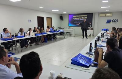 Servidores ampliam conhecimentos sobre Orçamento Público