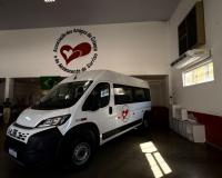 Via Comdipi, Centro-dia para atendimento de pessoas idosas passa a contar com micro-ônibus