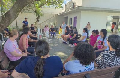 Roda de conversa marca atividade alusiva ao Dia da Mulher