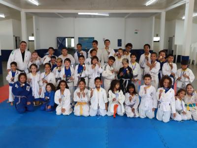Projeto realiza Festival de Judô