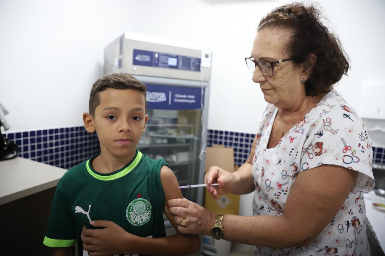 Sorriso ultrapassa 110 mil doses de vacinas aplicadas em 2025