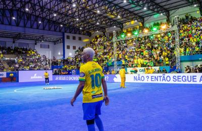 Clássico do SHOWBOL entre Brasil e Argentina promete casa cheia na Arena Sorriso neste domingo
