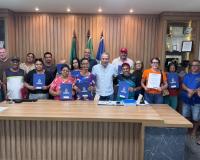 Prefeitura avança na regularização de imóveis e entrega 23 autorizações para escritura